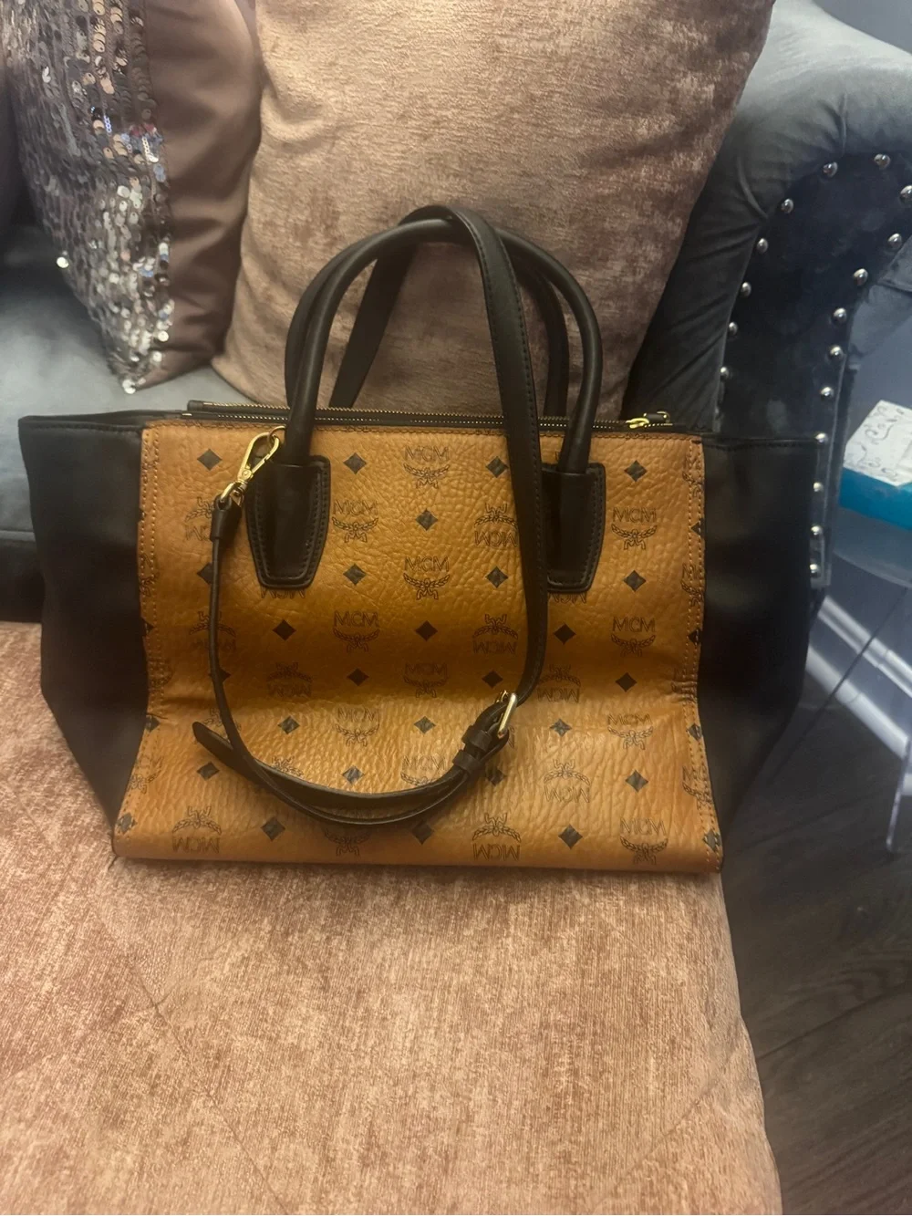 MCM structured satchel